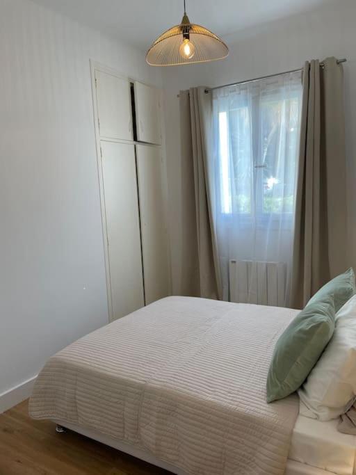 Apartment Neuf, 2 Chambres, Climatise, Route Des Sanguinaires